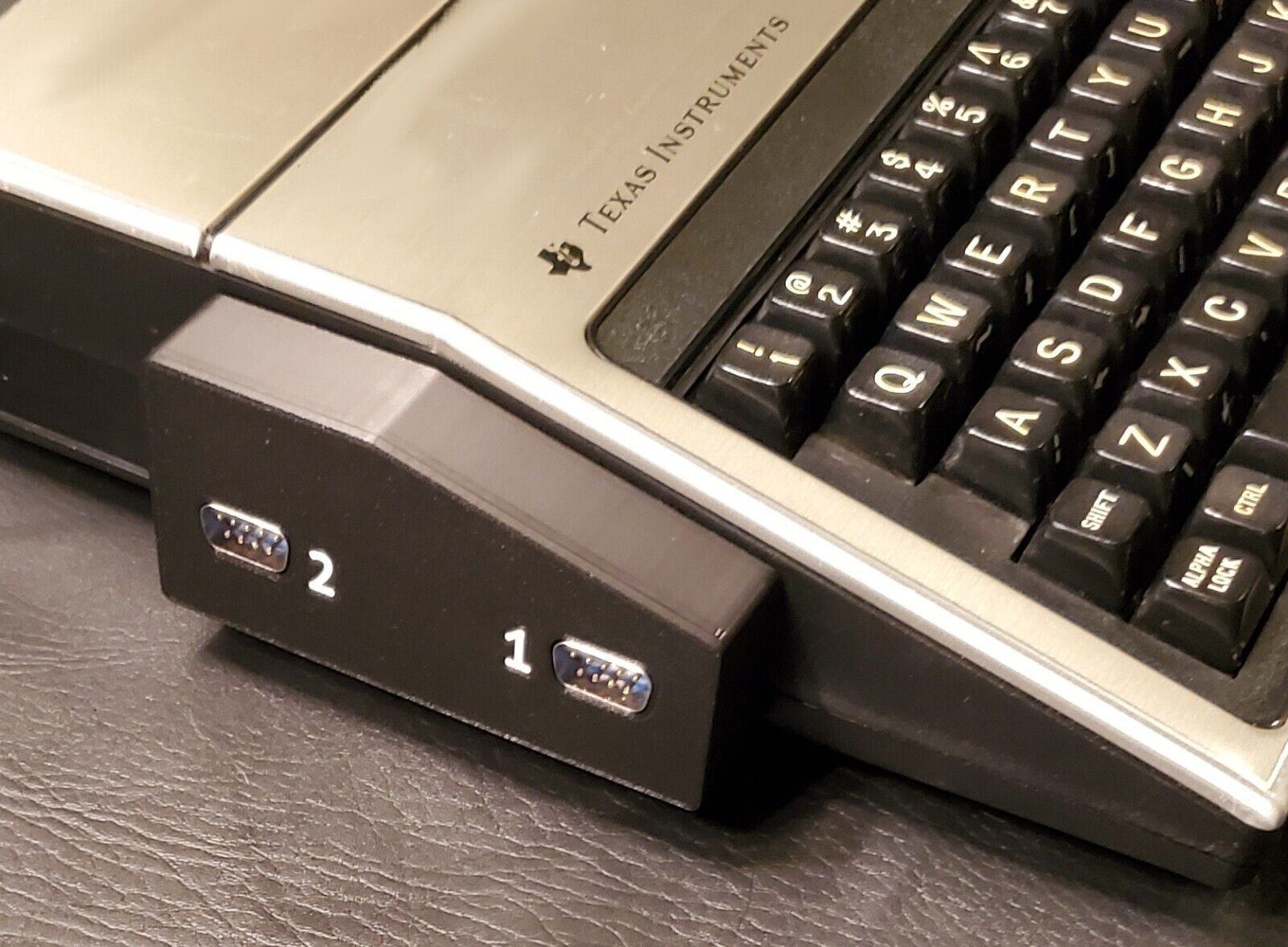 Texas Instruments TI-99/4A dual Atari Joystick Adapter with case (NEW)