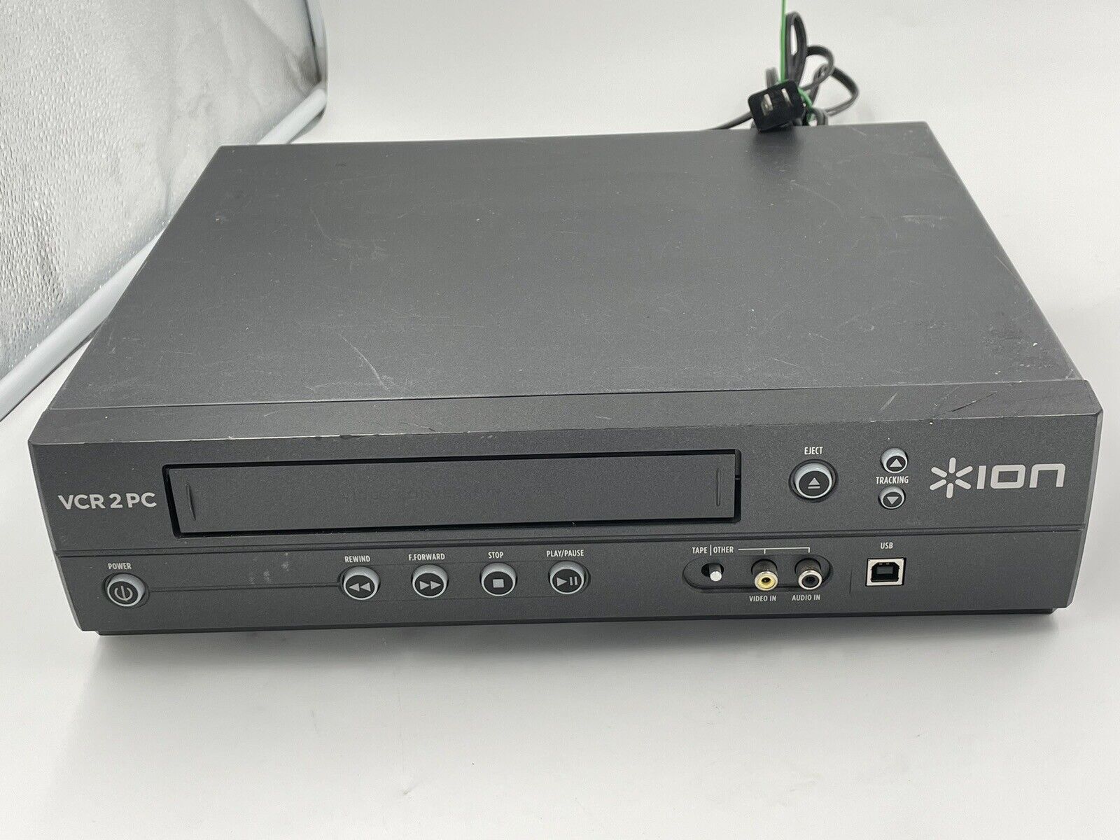 ION VCR 2 PC USB VHS Video to Computer Conversion System Digital Video Transfer