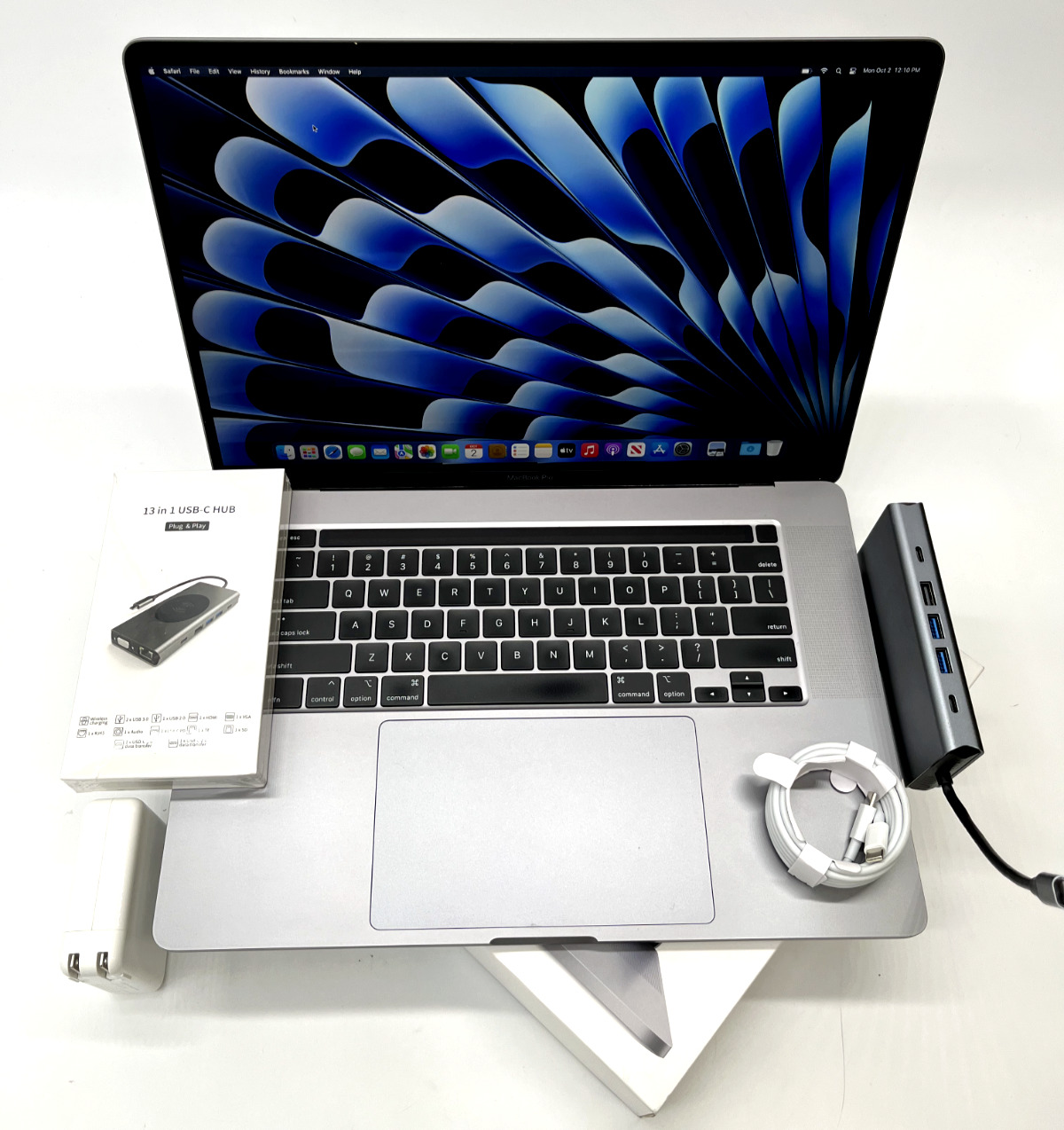 Apple MacBook Pro Touch 16 inch 2.4GHz 8 Core i9 32GB 1TB SSD 5500M 8GB GFX