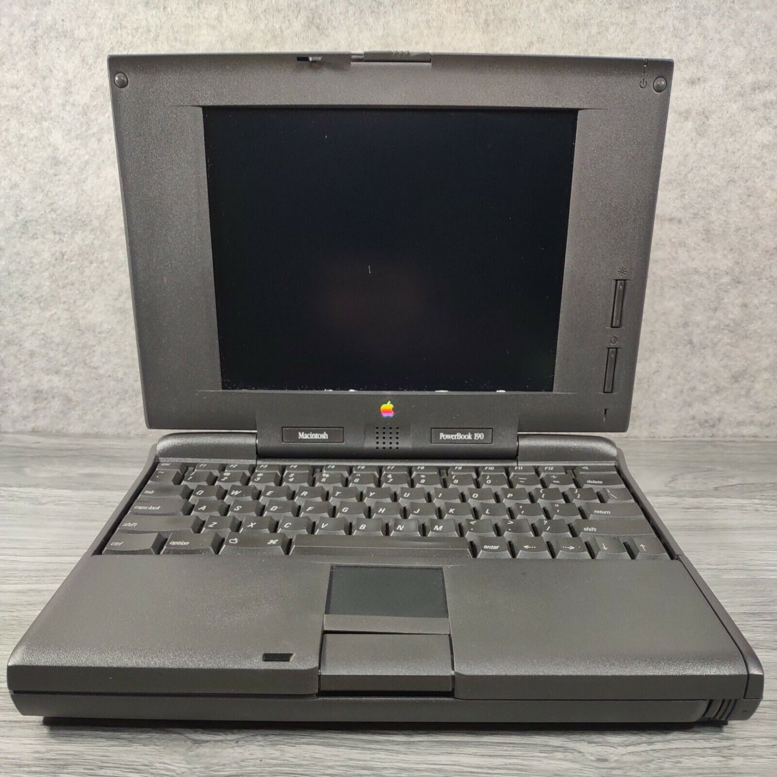 Apple Macintosh PowerBook 190 M3047 Vintage Untested No Cord For Parts or Repair