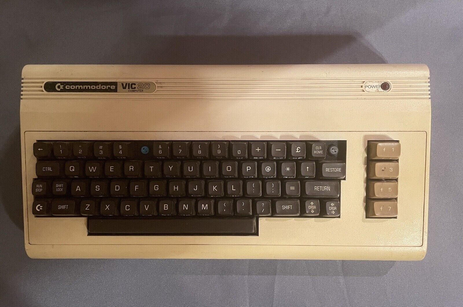 Vintage Commodore VIC 20 Computer  (no power adapter/untested)