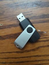 16 GB USB Flash Drive With Media Creation Tool Windows 10 Pro picture