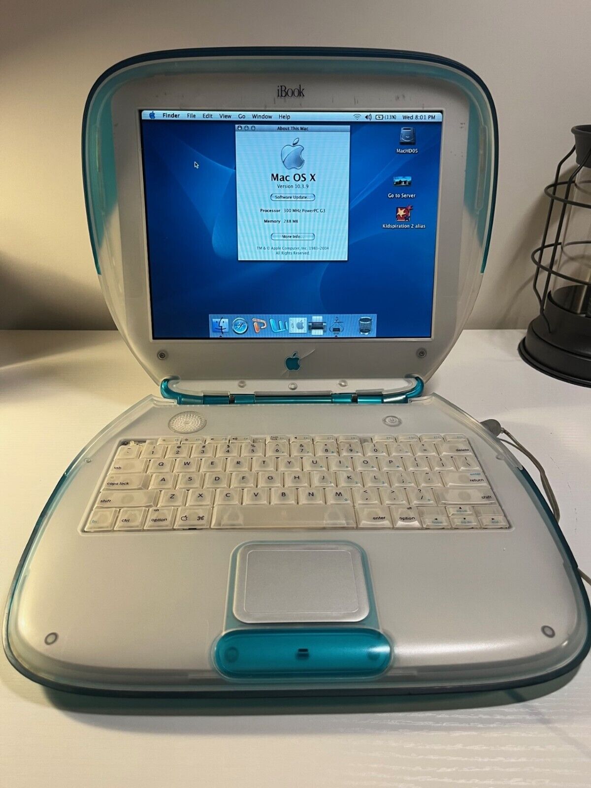 Vintage Apple Blueberry Clamshell iBook G3 300MHz 288MB OS X 10 DVD 3GB HDD WiFi