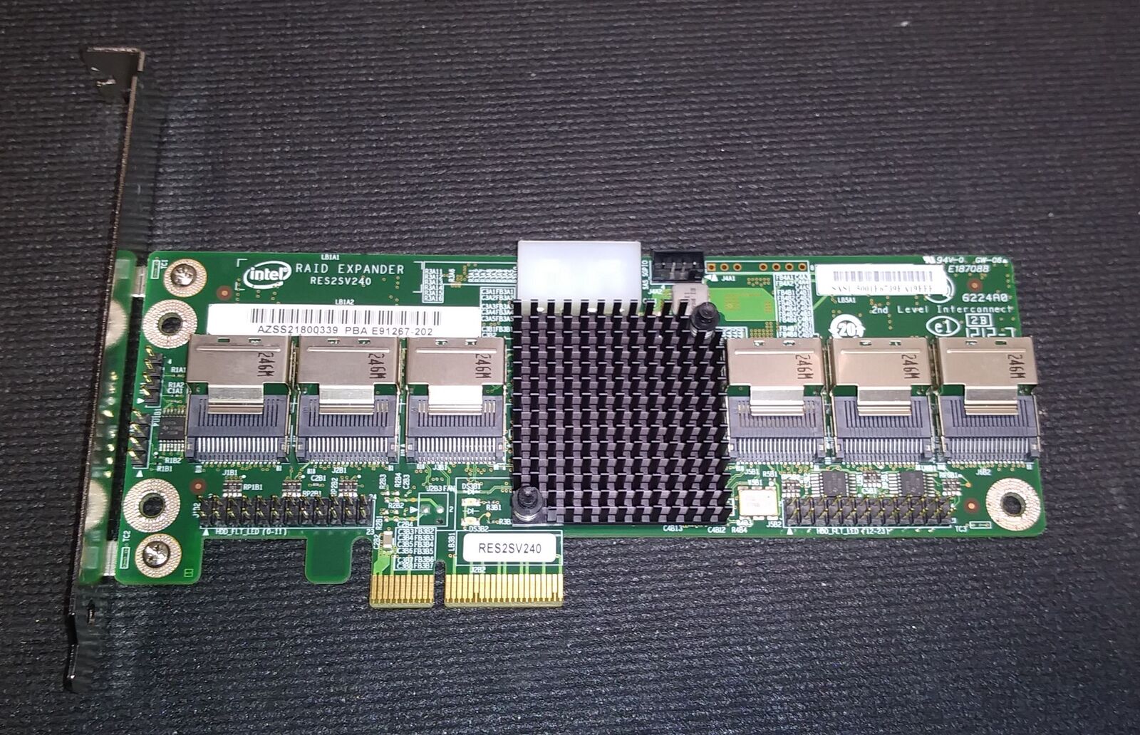 Intel RAID EXPANDER STORAGE CONTROLLER E91267-203 RES2SV240 Full Height Bracket