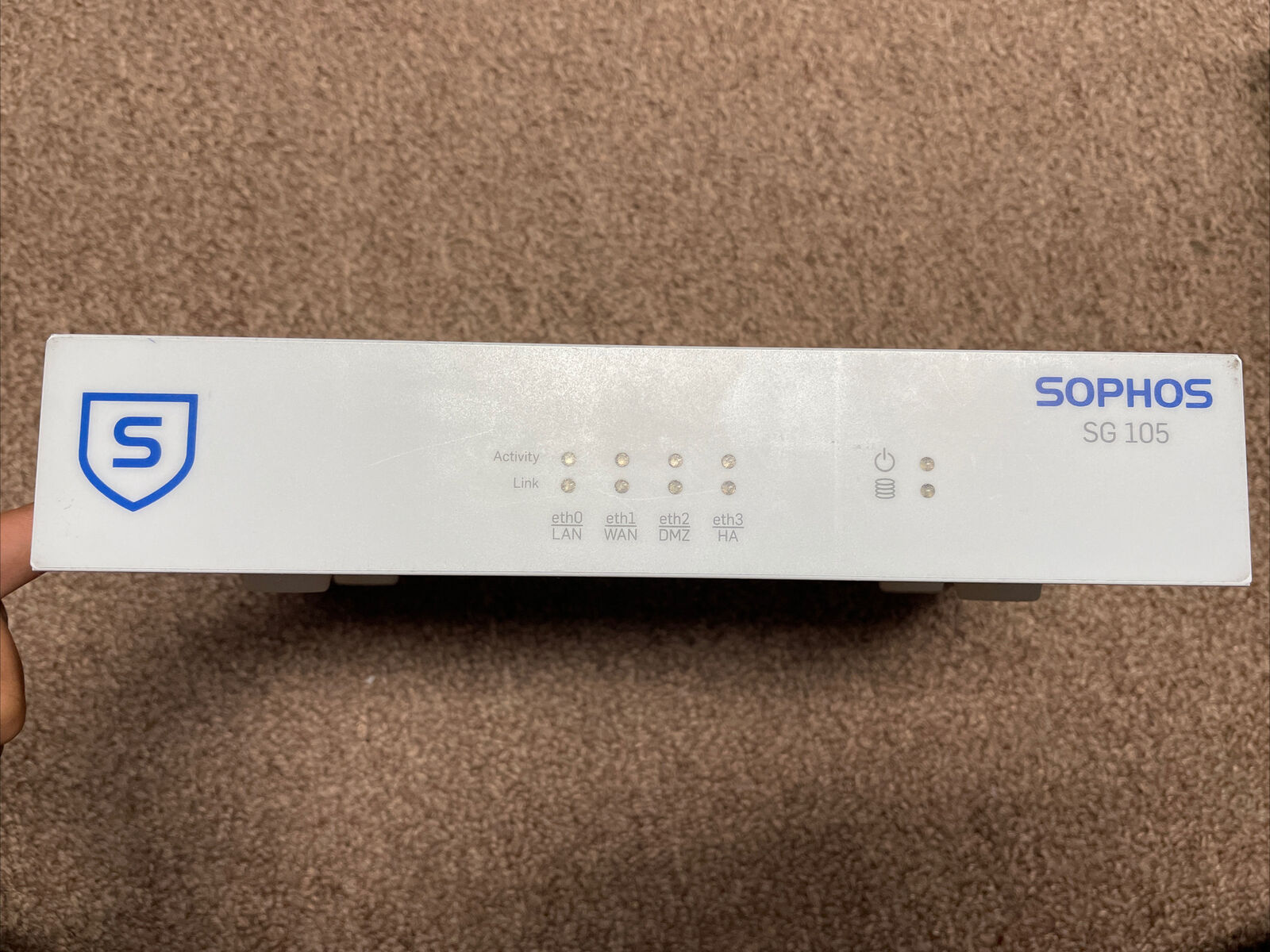 GENUINE Sophos SG105 rev 2 UTM Firewall w/ power adapter