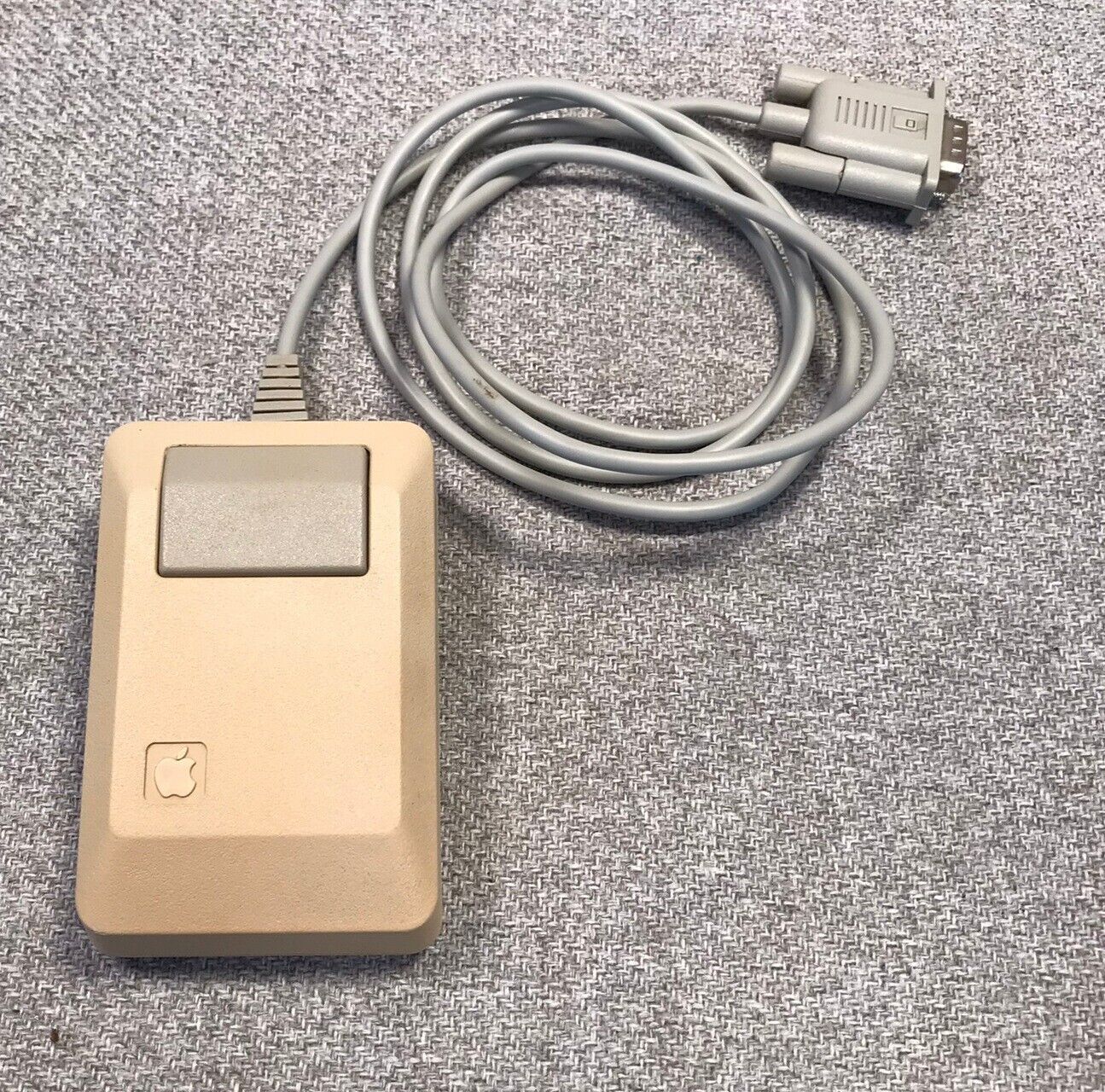 Vintage Apple Macintosh Plus Mouse M0100 - Serial Connector 590-0055-A