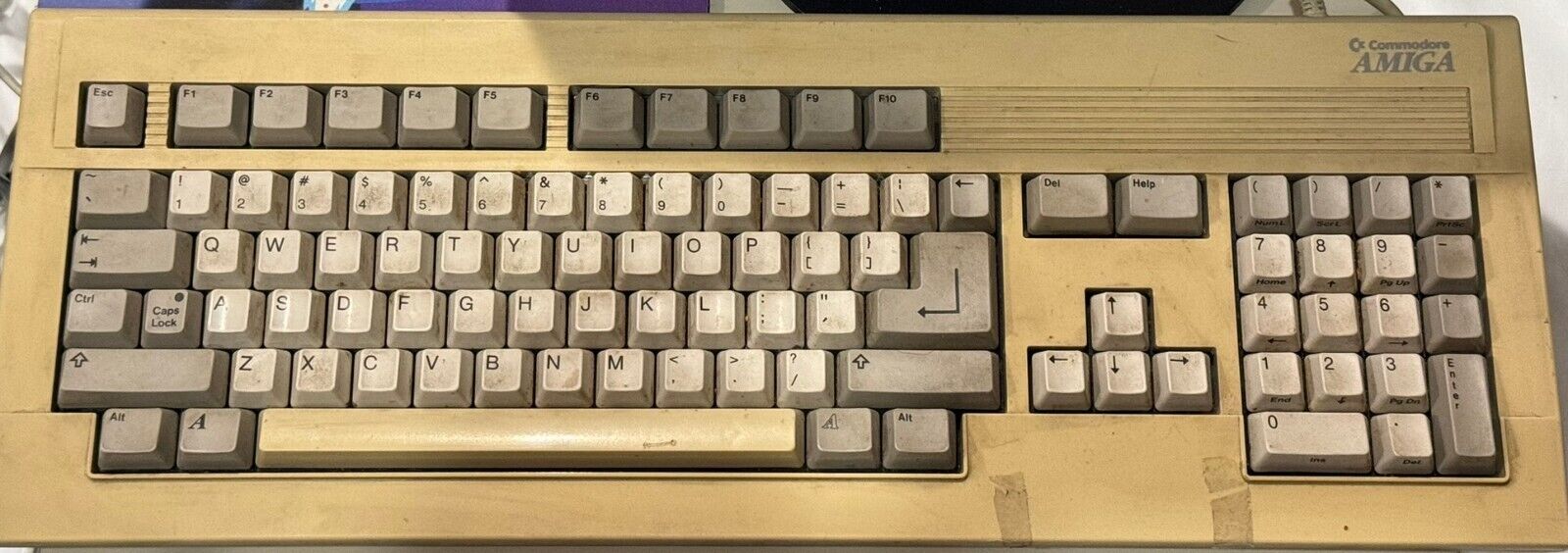 Commodore Amiga 2000/3000 Keyboard - Has Issues/For Parts