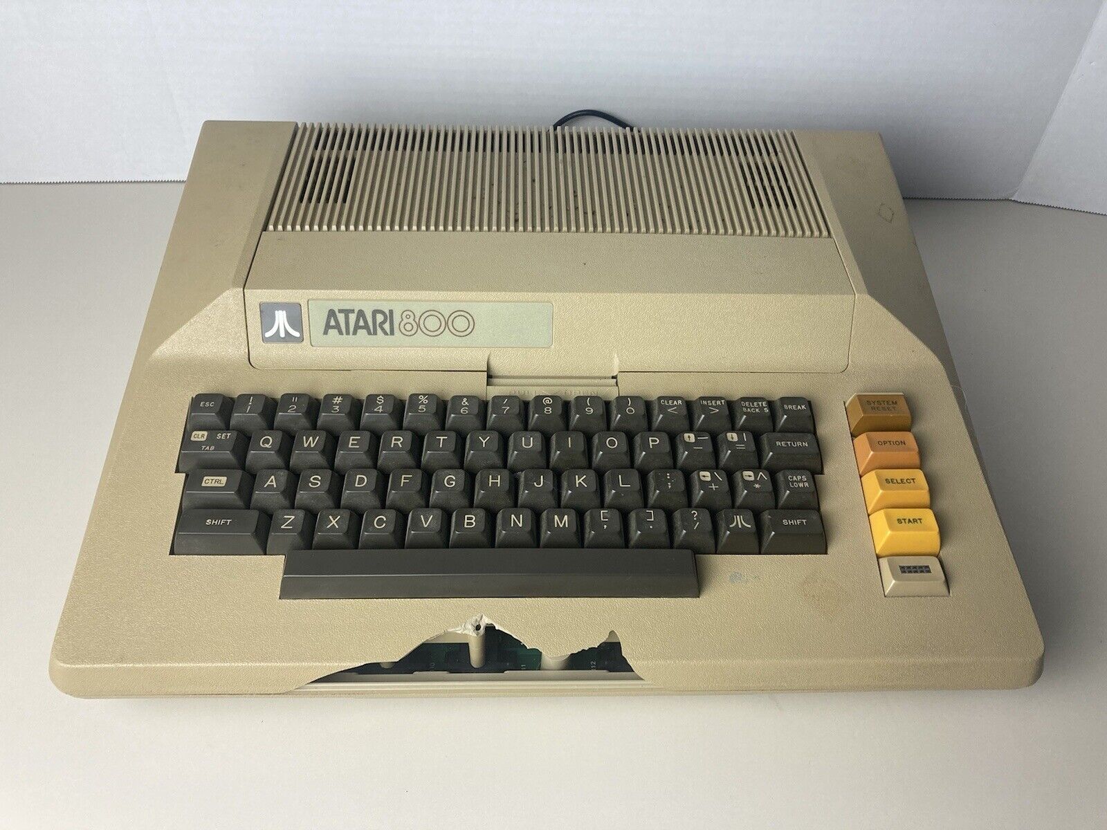 Vintage-Atari 800 Computer System Untested