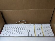 Vintage Apple keyboard A1048 white USB wired great condition tested & working picture
