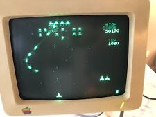 Vintage Apple Monitor G090S - Tested and Working with Stand A2M4021 picture