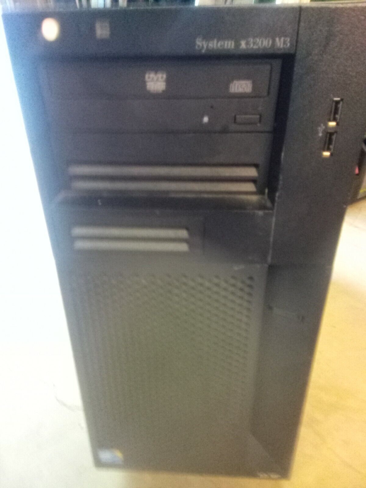 IBM X3200 M3 Server Barely Used Intel Xeon