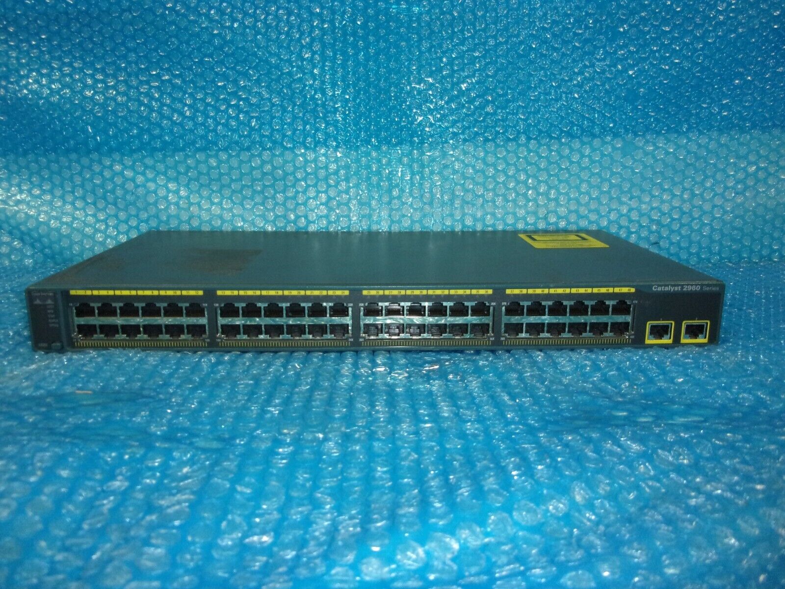 Cisco Catalyst 2960 Series 48-Port Ethernet Switch WS-C2960-48TT-L 