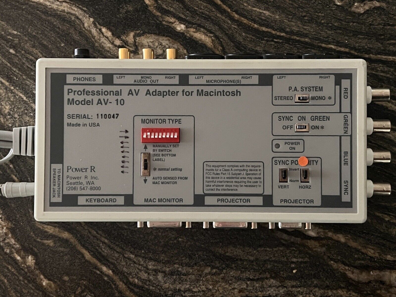 Vintage Macintosh Power-R AV-10 Pro AV Adapter Super Rare - Many Output Formats