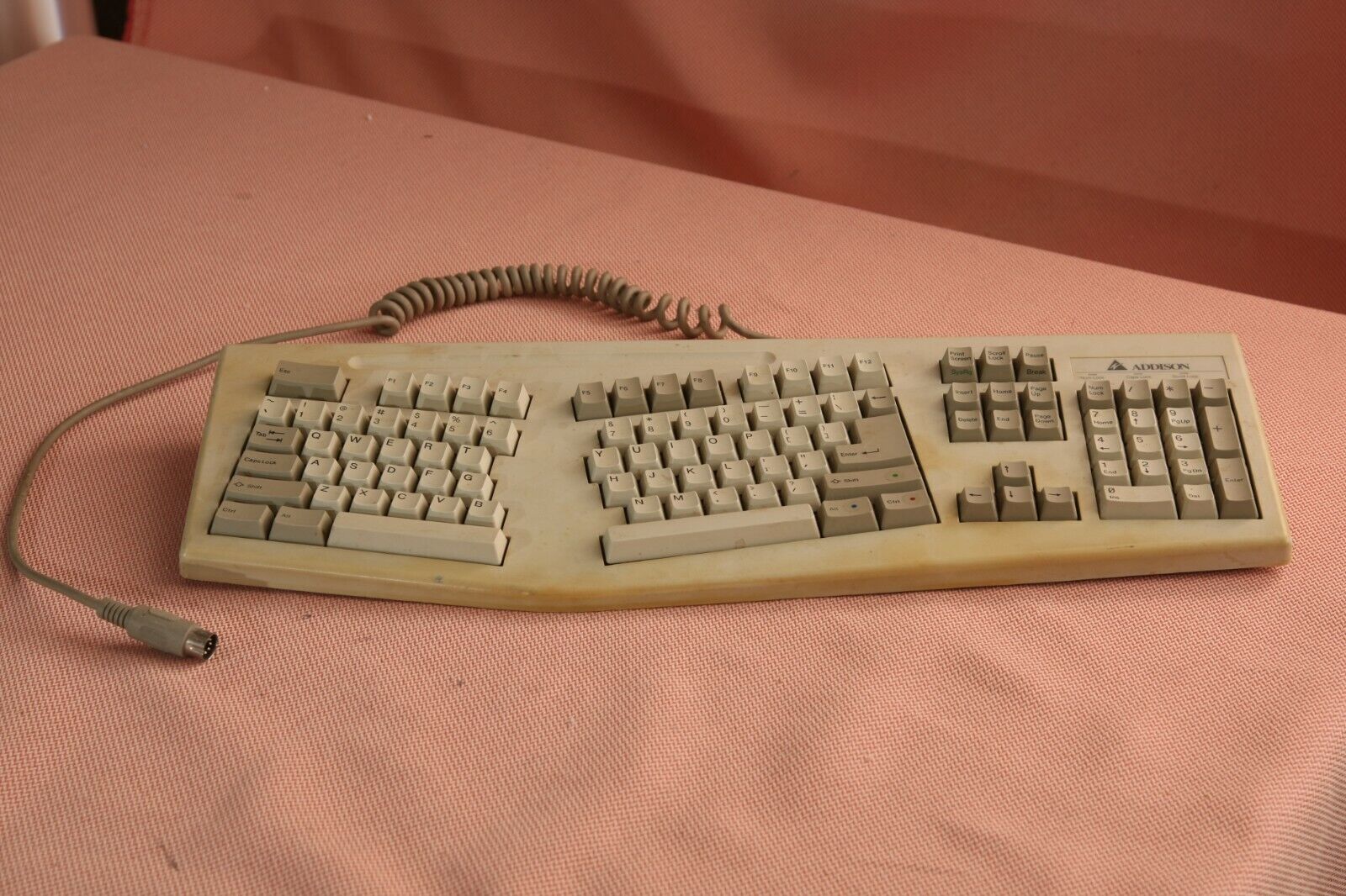 Vintage Addison KB-7001 Ergo AT Keyboard (Alps White SKCM Switches)