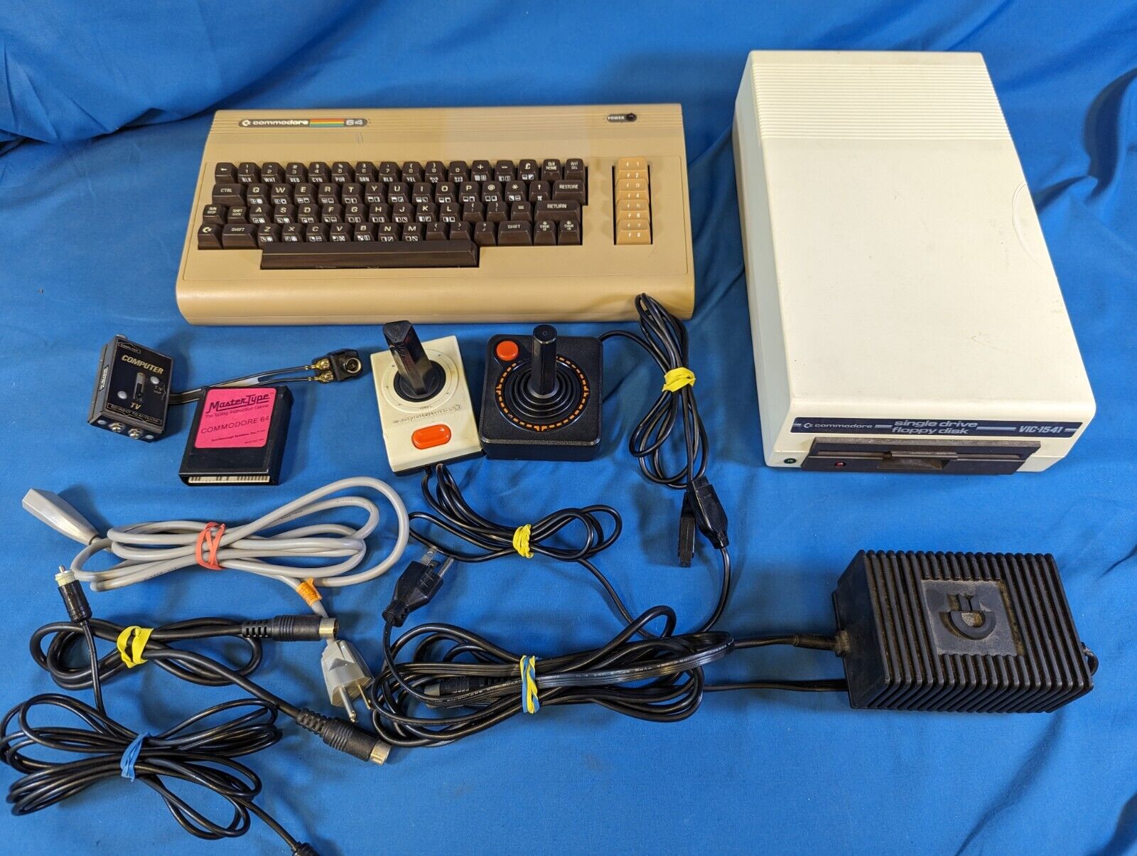 Vintage Commodore 64 Personal Computer Powers On, Fully Untested W/Accessories