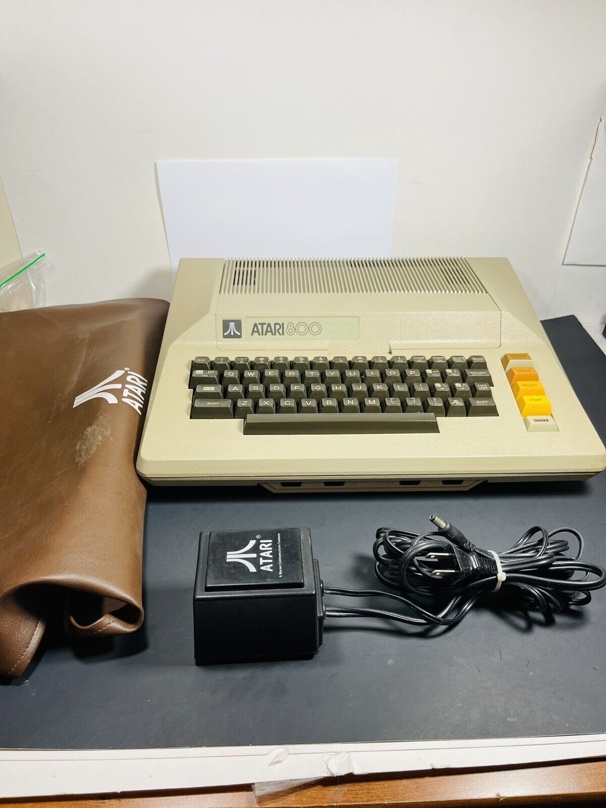 Vintage Atari 800 Home Computer System + 1 Cartridges & Power Supply &  Cover