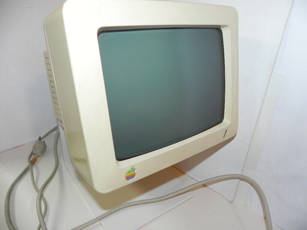 Vintage Macintosh The Apple IIc Computer Monitor G090S + Apple Metal Stand Combo