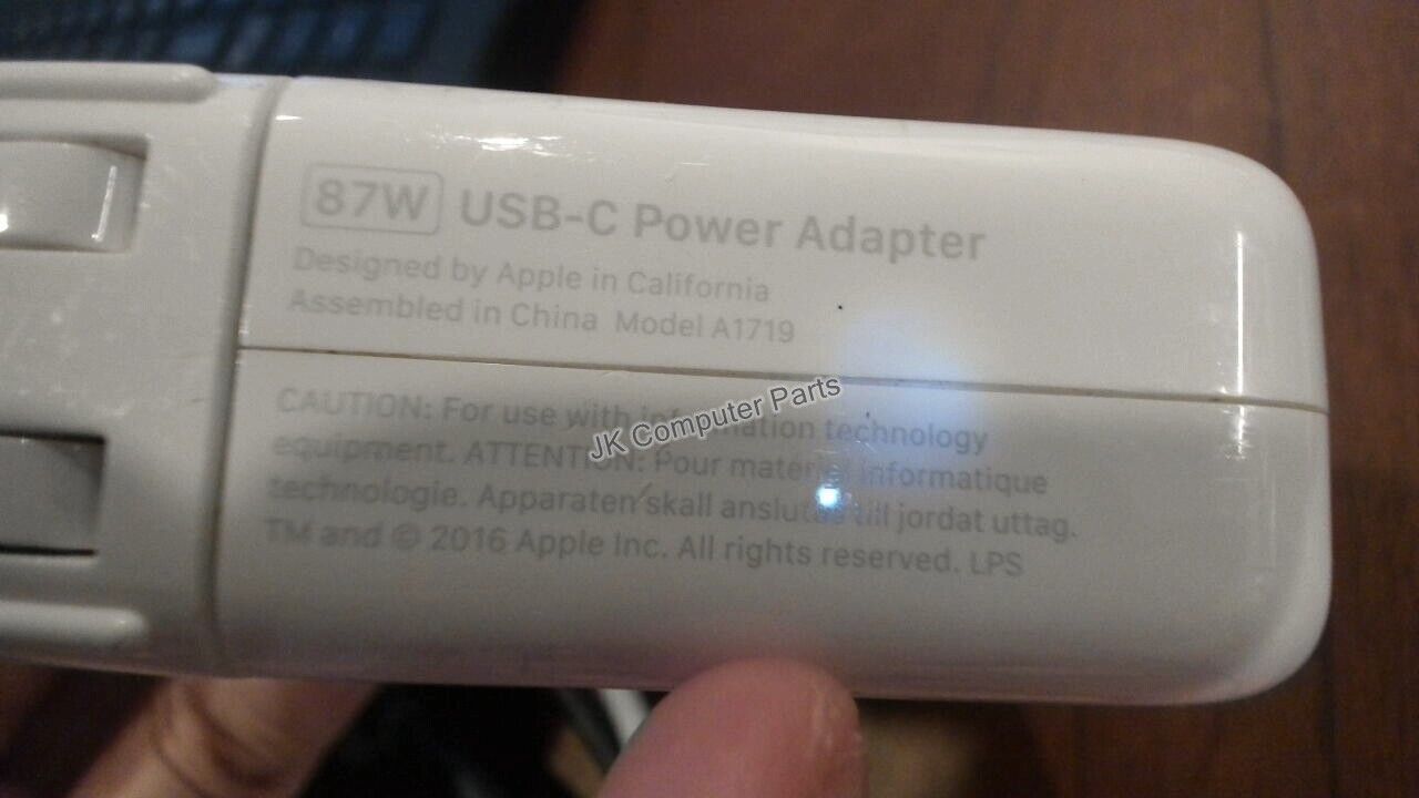 Genuine Original OEM APPLE A1719 87W USB-C Power Adapter Charger A1719