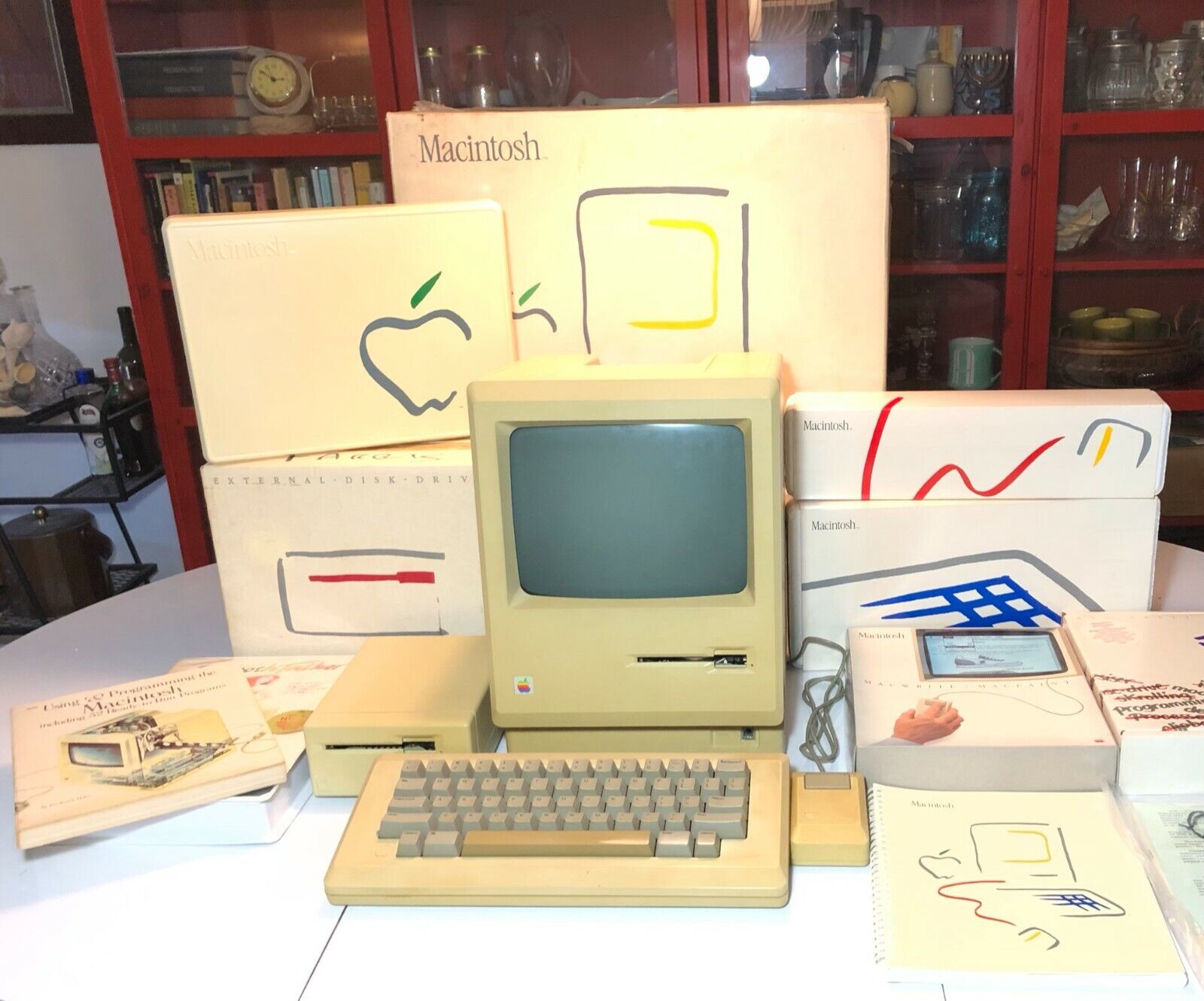 Macintosh 128K M0001 Original Box/External Drive/Picasso Kit FOR REPAIR/READ