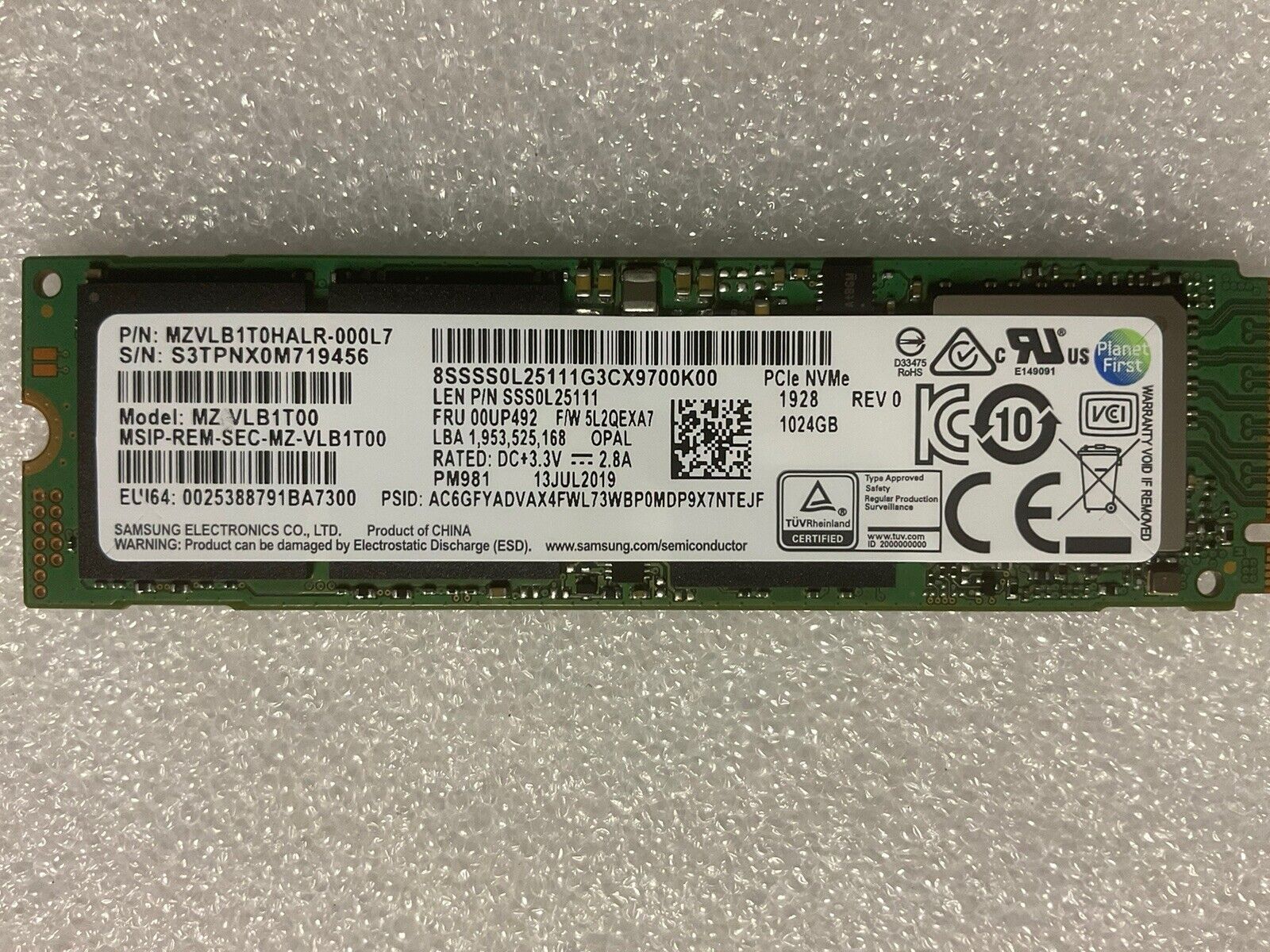 Samsung *  1TB MZ-VLB1T00 PM981 PCIe NVMe OPAL SSD - USED