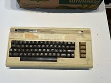 Commodore VIC 20 Keyboard Console Computer 506535 For Parts And Repair picture
