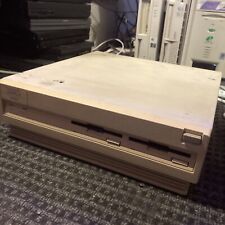 Commodore Amiga 3000 POWERS ON, NO HDD picture