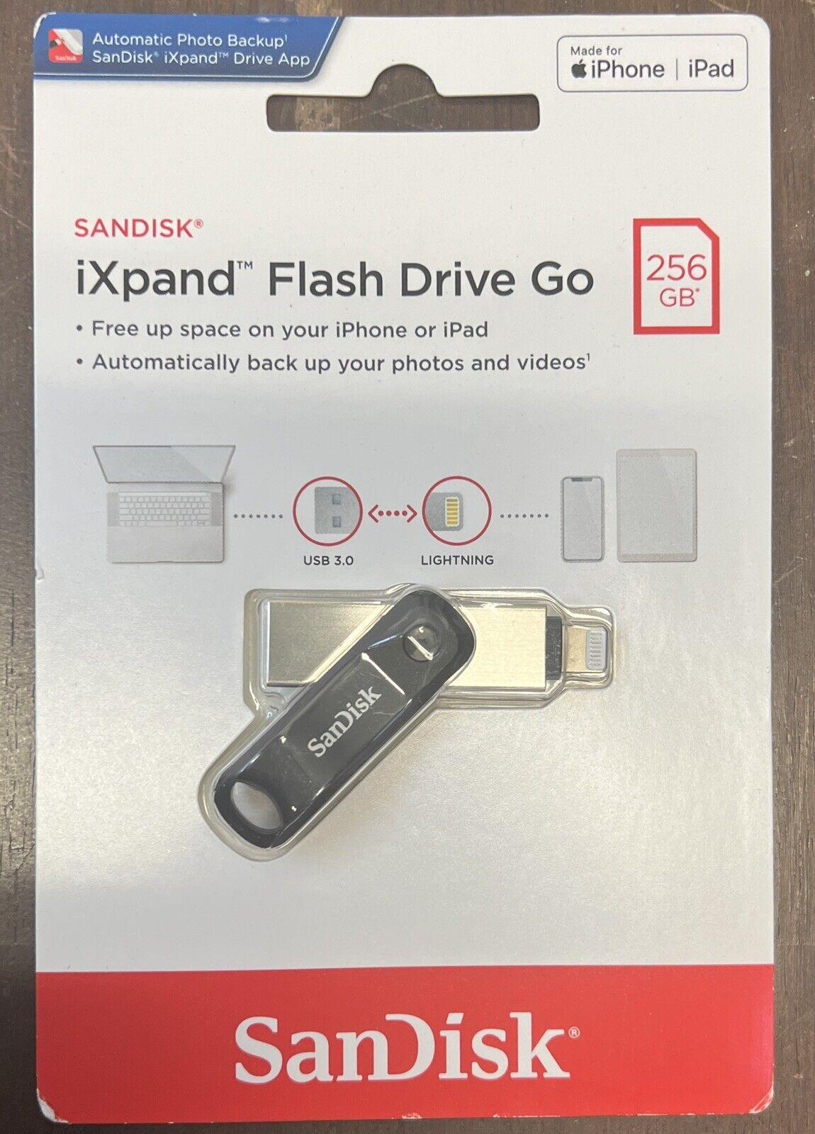 SanDisk iXpand 256GB Flash Drive Go iPhone / iPad Brand New In Sealed Package