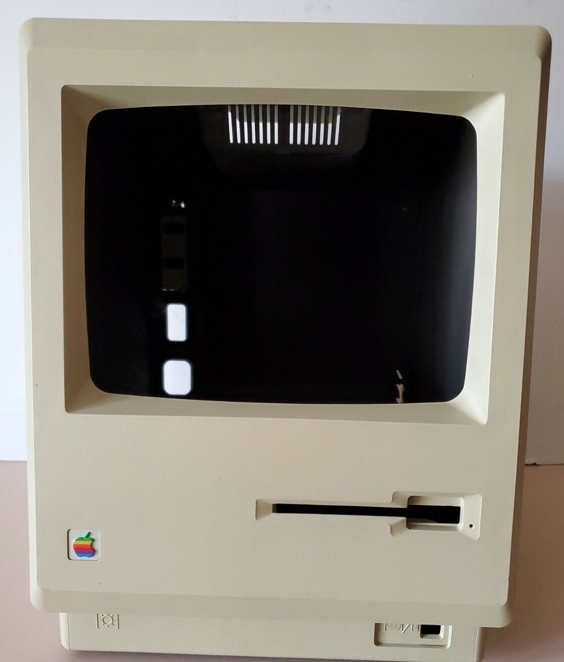 Apple Macintosh 128k M0001 Full Case 810-0373 Low Serial F4481S9M0001 Signatures