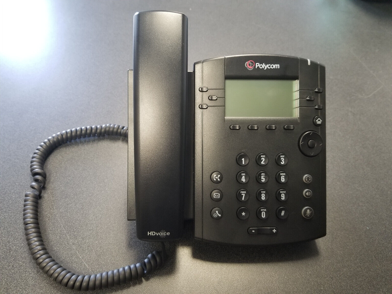 LOT OF 6 - Polycom VVX310 6-Line Business VoIP Phone - Black