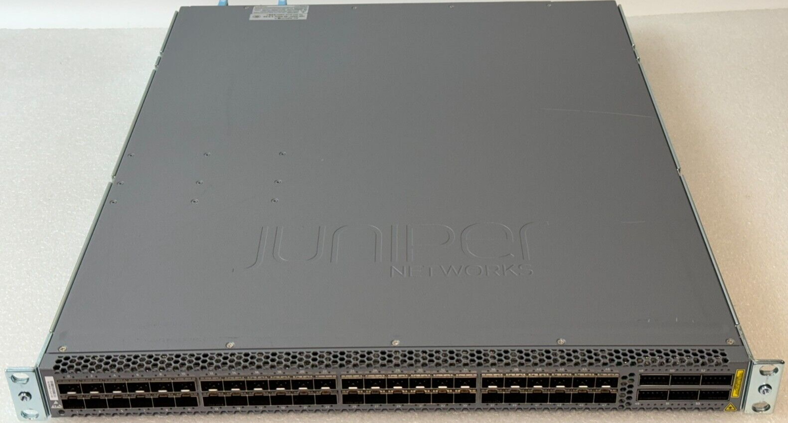 Juniper QFX5100-48S-3AFI 48 Port SFP 10G 6 Port QSFP 40G 2X AC 650W QTY AVAIL