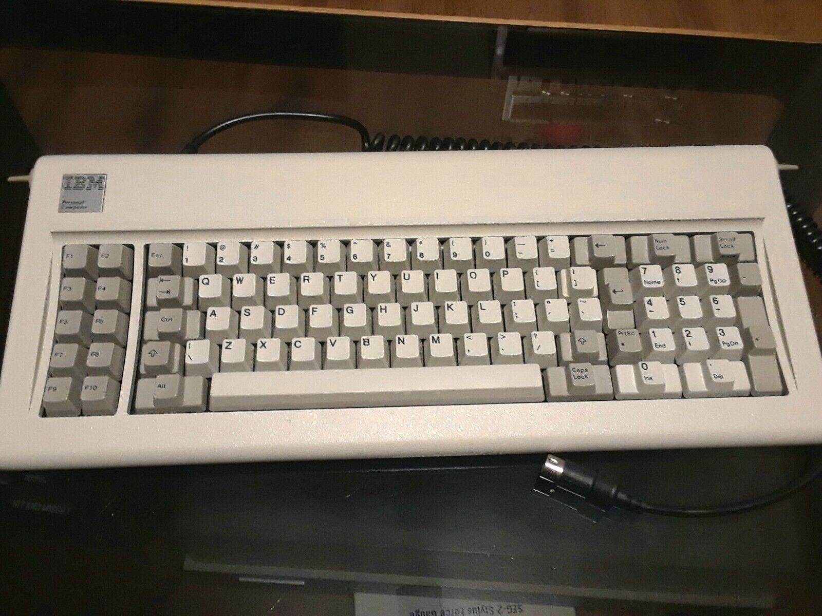 Vintage IBM Model F PC XT Keyboard Buckling Spring Mechanical