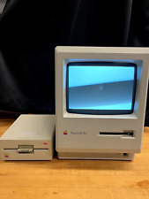 Vintage Apple Macintosh Plus 1MB M0001A with 5.25