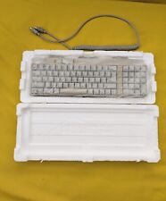 Apple vintage keyboard 658-4081 Open box Works In Original Packaging picture