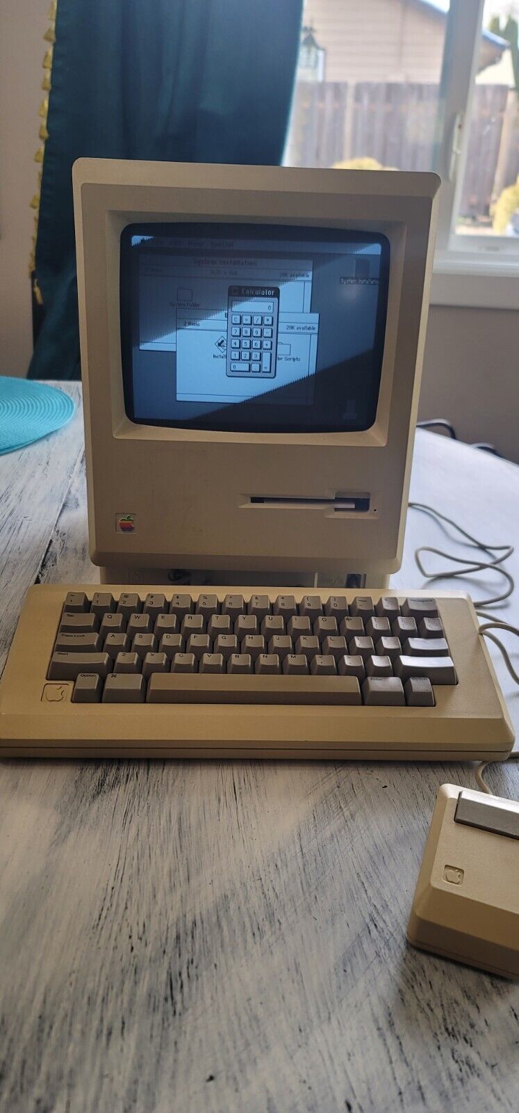 Vtg 1984 APPLE MACINTOSH 128K FIRST MAC Model M0001  ALL WORKING Original bag