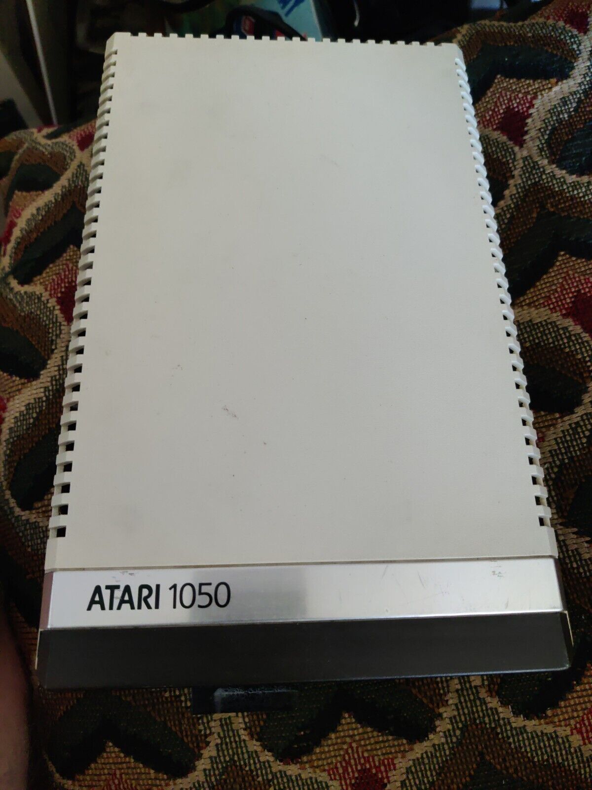 Atari 1050 disk drive,