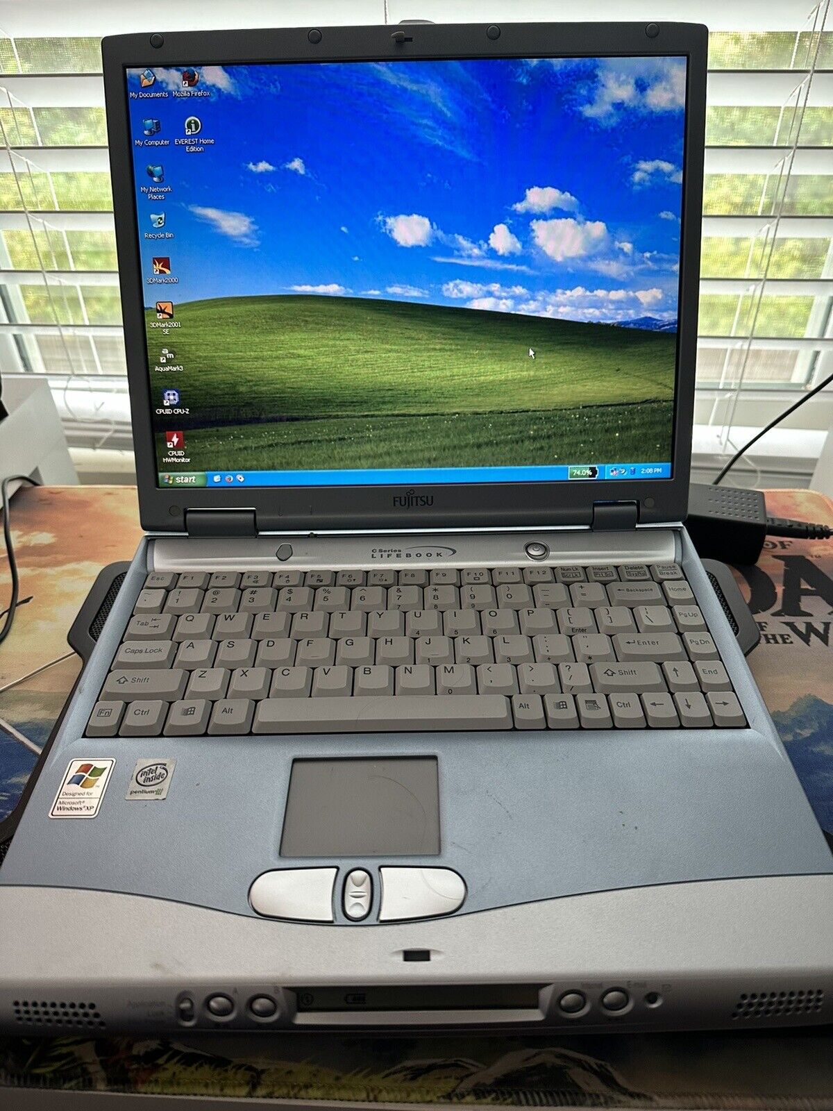 VINTAGE Fujitsu Lifebook C-Series Pentium III Gaming Laptop Dual boot TESTED