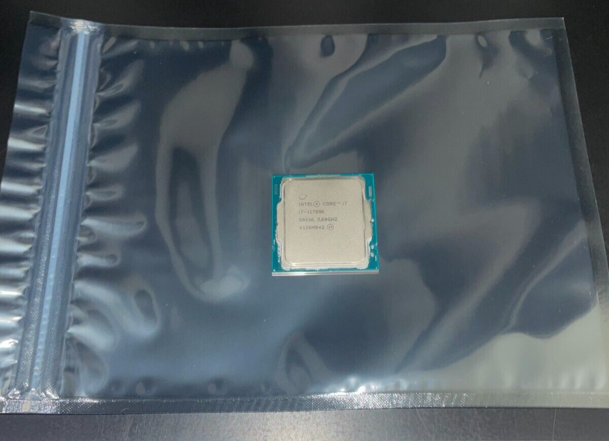 Intel Core i7-11700K Processor (5 GHz, 8 Cores, Socket FCLGA1200) LGA 1200