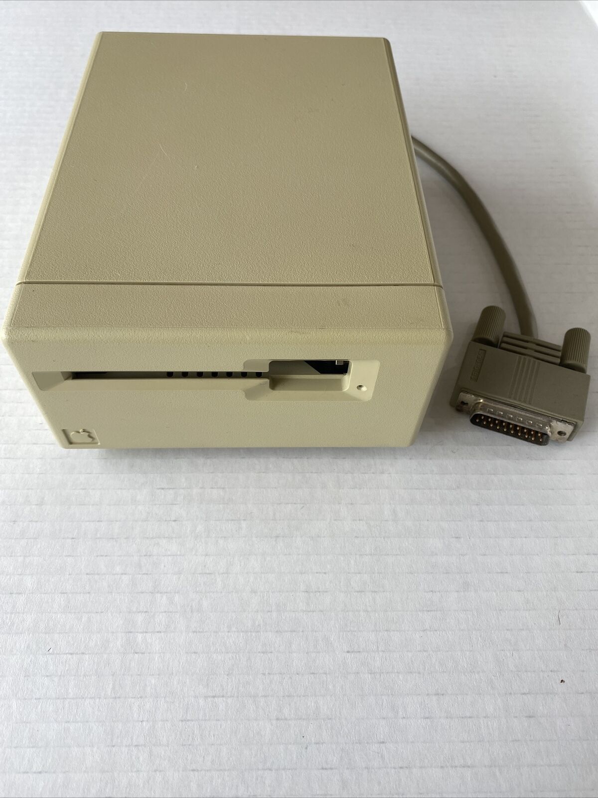 Apple Macintosh 128K/512K/Plus External 400K Floppy Drive M0130 UNTESTED