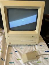 Vintage Macintosh SE  M5011 Apple  Mac Powers On, AS IS Untested picture