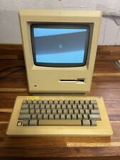 1984 Macintosh 128k Model: M0001 40yo Own a part of History. Works, but read on. picture