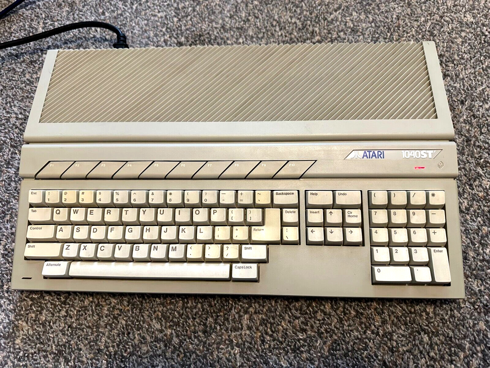 Vintage Atari 1040ST Computer Powers On