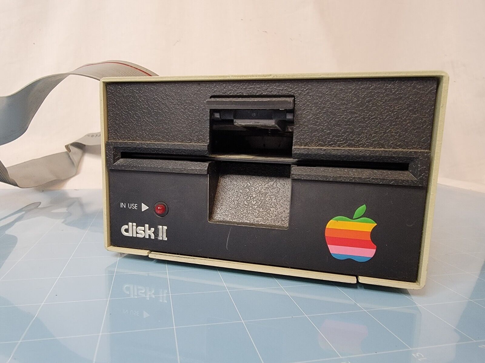 Apple Disk II Drive – 5.25” Floppy 5 1/4” – A2M0003 Vintage | Working