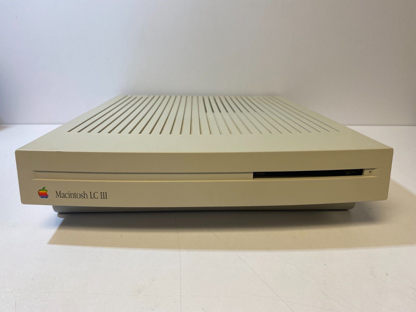 1993 Vintage Apple Macintosh LCIII Computer M1254 - No HDD - Tested, Working