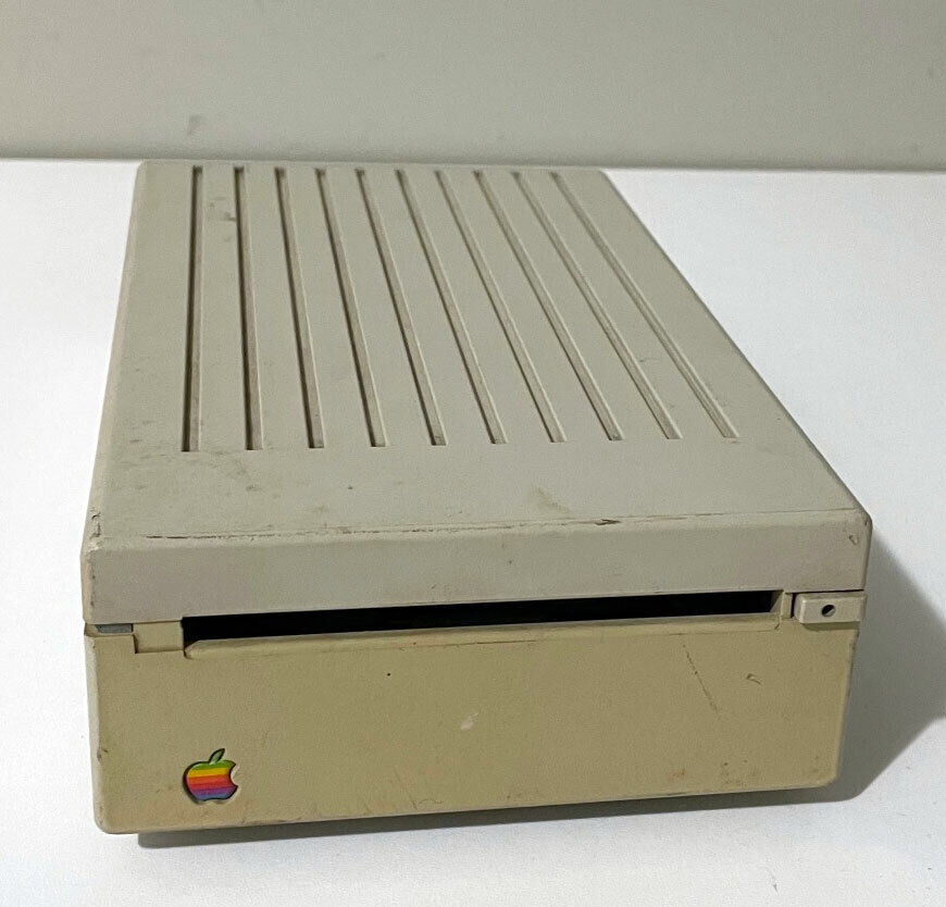 Vintage Apple A9M0106 3.5