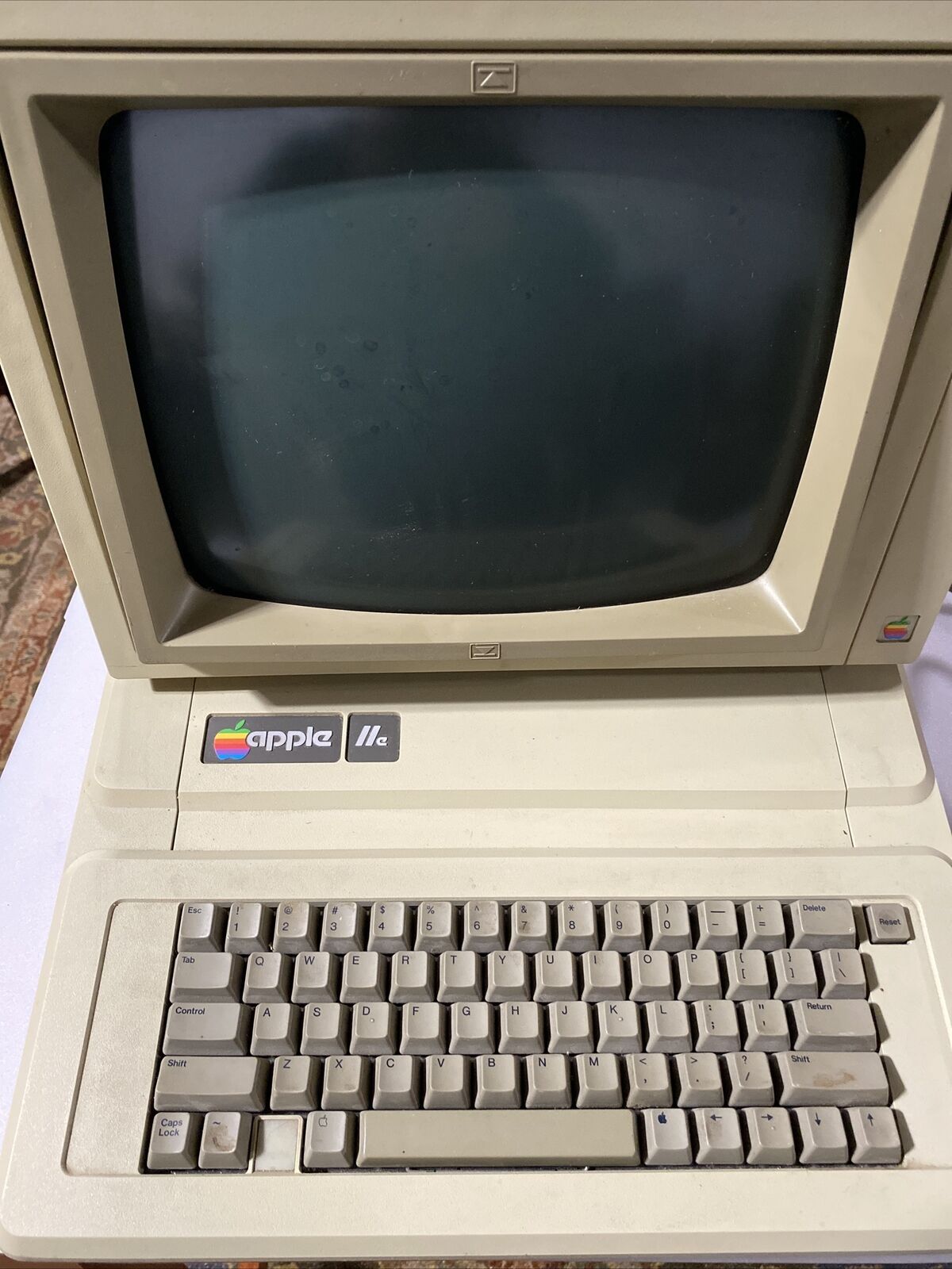 Vintage Apple IIe computer with Monitor