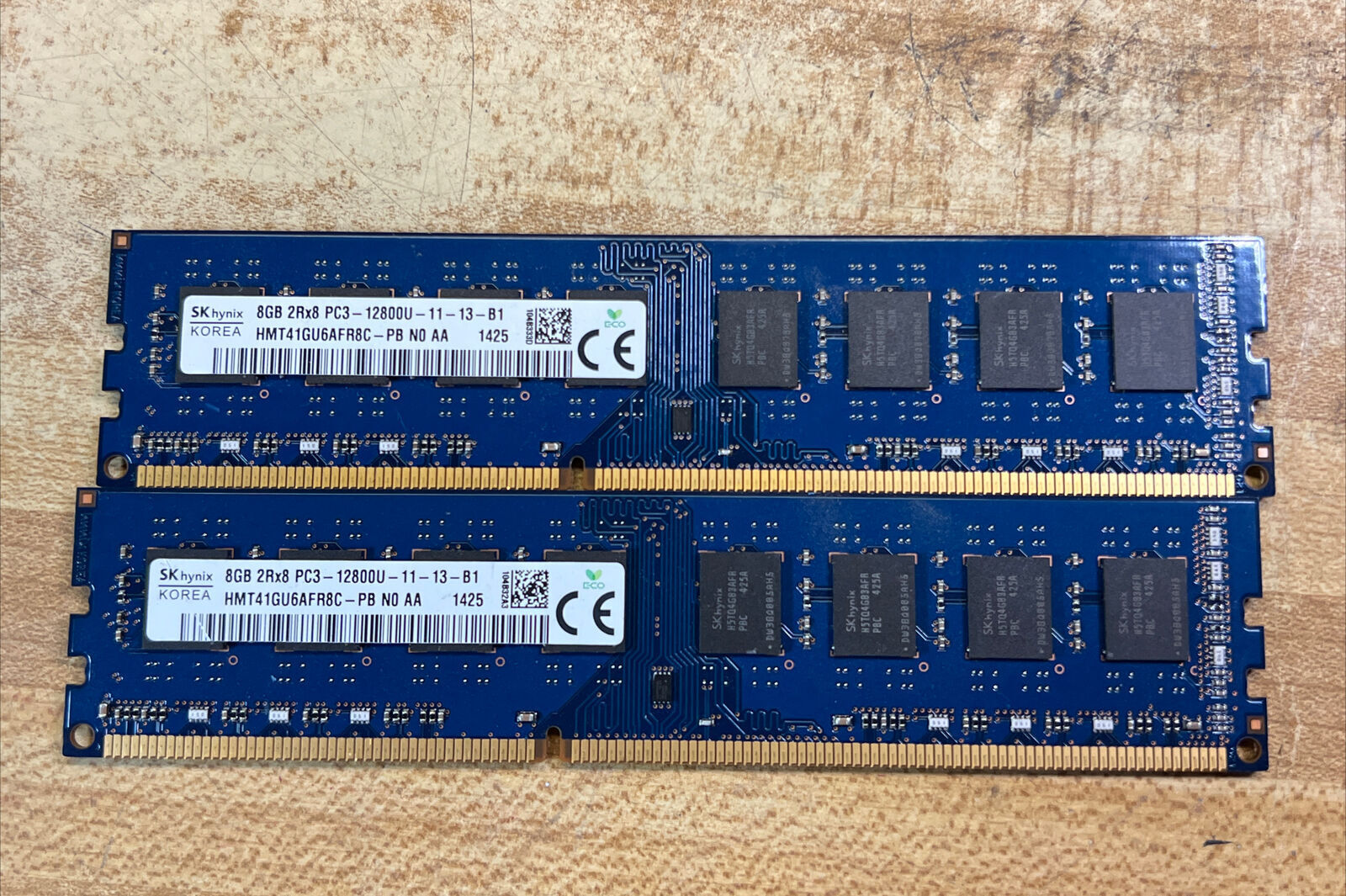 16 GB (2 x 8GB) SK Hynix DDR3 Desktop Memory RAM PC3-12800U  HMT41GU6AFR8C-PB 