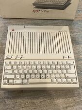 VINTAGE APPLE IIC PLUS A2S4500  COMPUTER 1988 Mint example picture