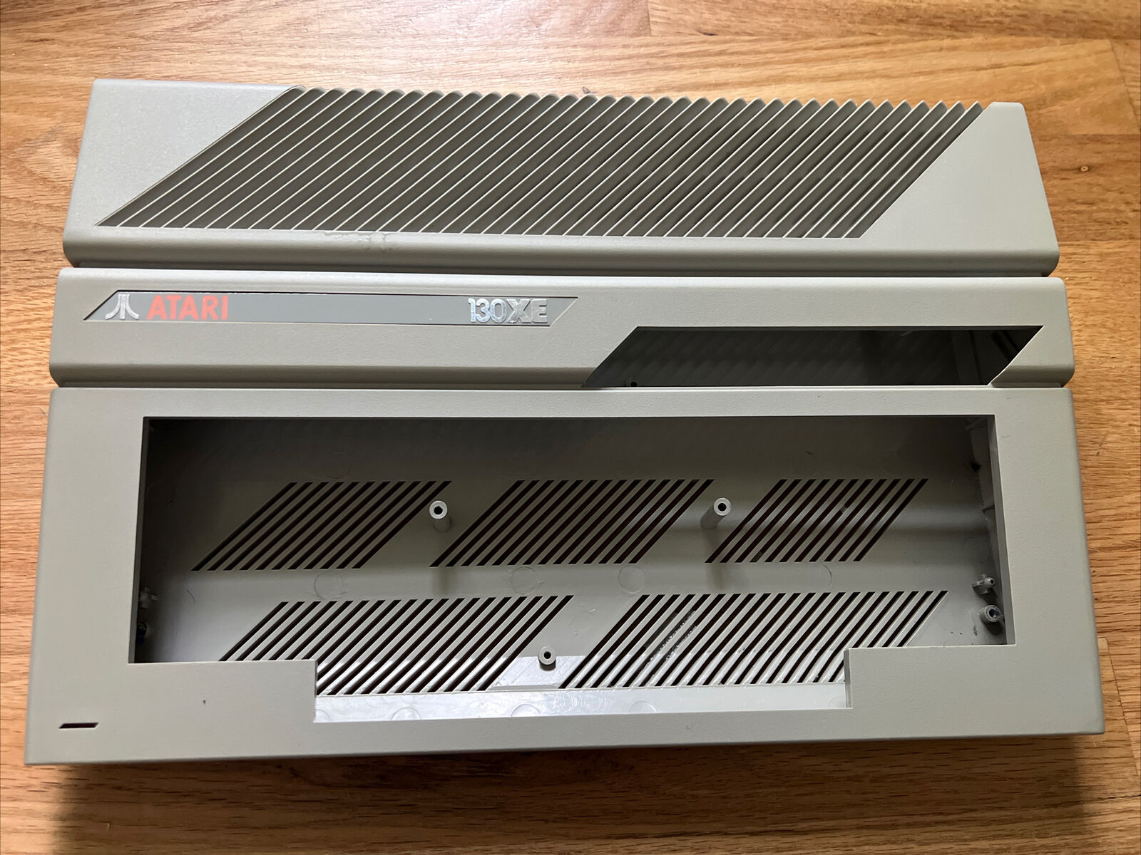 Atari 130xe case