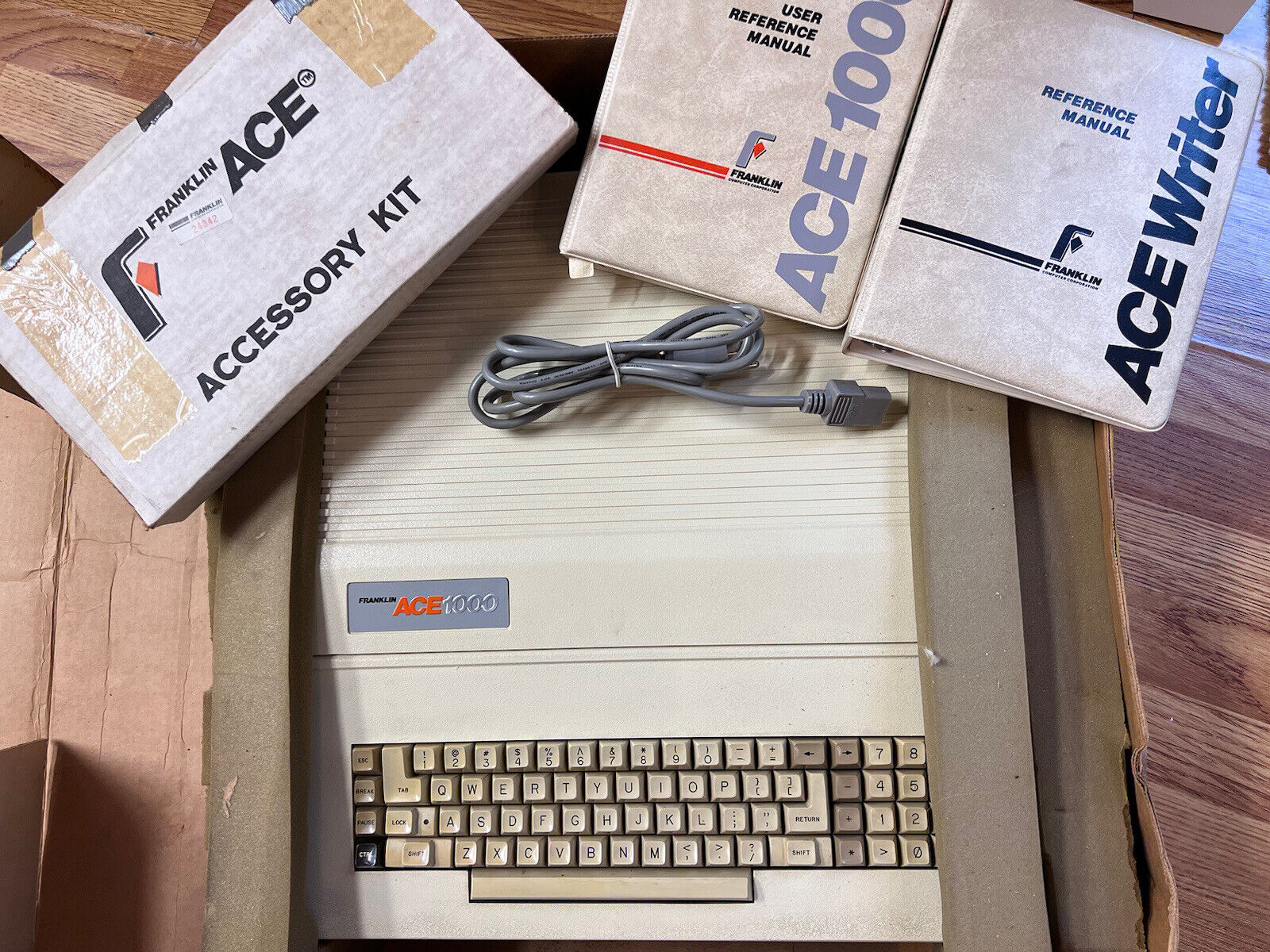 Franklin Ace 1000 Vintage Computer With Original Box, Manuals- Tested POWER ON