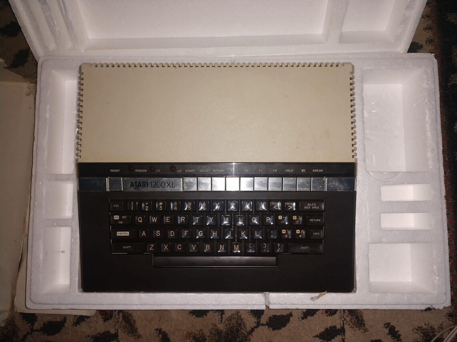 Vintage Atari 1200XL Computer 64 RAM TESTED. Original box. No cords.